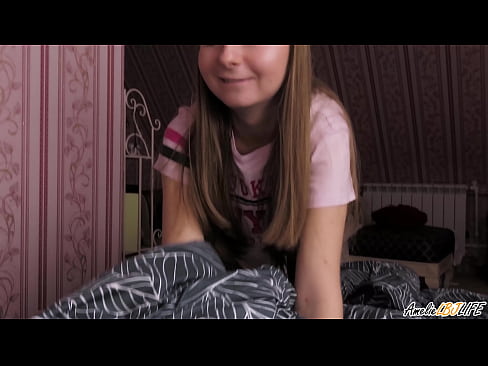 ❤️ Blondie БФФ-и худро амиқ мехӯрад ва дар даҳони худ кончатро мегирад ❌ Видео мақъад дар мо ❌️❤
